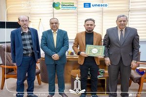 Read more about the article Al-Manara University Honors One of Its Professors for Outstanding Academic Achievement