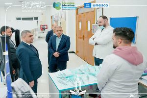 Read more about the article Evaluation Exams Oversight Committee Visits the Faculty of Dentistry at Al-Manara University