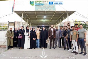 Read more about the article جامعة المنارة تنظم زيارة لدار المسنين في محافظة ميسان