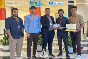 Read more about the article جامعة المنارة تتألق في مهرجان المسرح الجامعي وتحصد جائزة أفضل ديكور مسرحي
